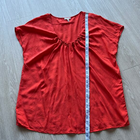 Joie Silk Top Womens Medium Red Flaw - Picture 4 of 11